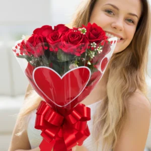 BUQUE DE ROSAS VERMELHAS PARA PRESENTE